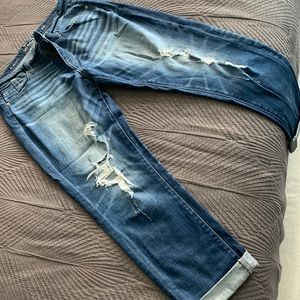 Nice pair of ankle jeans, buckle black